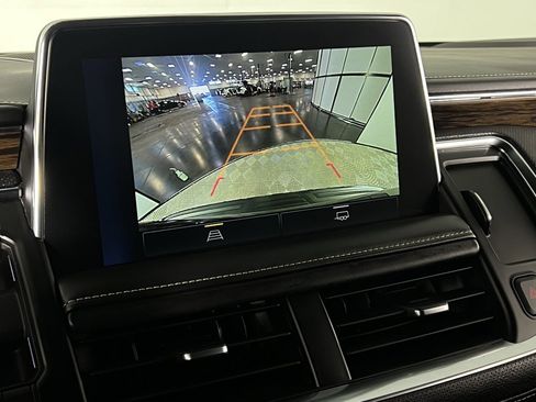 Used 2024 Chevrolet Tahoe Premier image 20