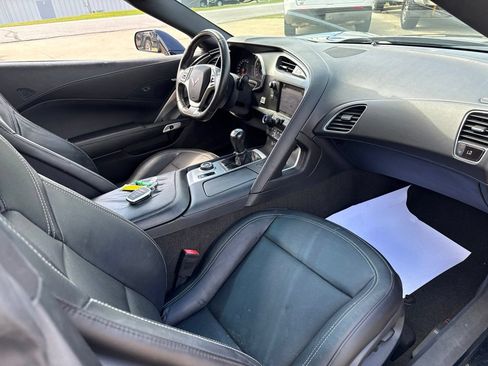 Used 2016 Chevrolet Corvette Stingray Coupe RWD image 39