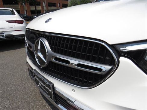 Used 2026 Mercedes-Benz GLC 300 4MATIC image 26