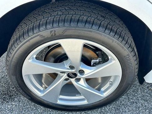 New 2025 Audi Q5 Premium Plus image 28