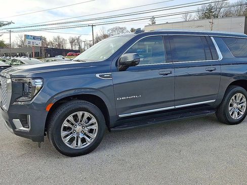 Certified 2021 GMC Yukon XL Denali image 5
