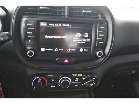 Certified 2023 Kia Soul LX w/ Option Group 015 FWD image 24