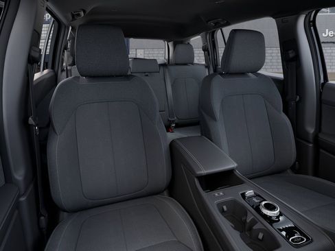 New 2026 Jeep Cherokee Laredo AWD/4WD image 19