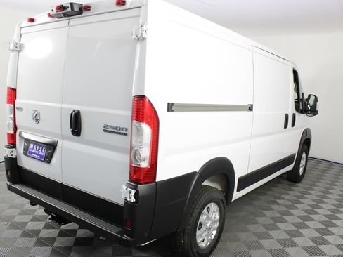 Used 2025 RAM ProMaster 2500 w/ Quick Order Package 22G SLT FWD image 22