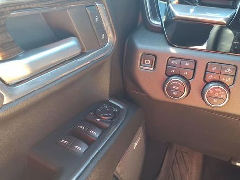 Certified 2024 Chevrolet Silverado 1500 LT Trail Boss w/ LT Trail Boss Premium Package AWD/4WD image 22