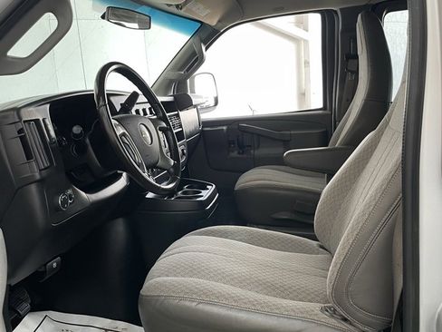 Used 2016 Chevrolet Express 3500 LT w/ LT Preferred Equipment Group image 13