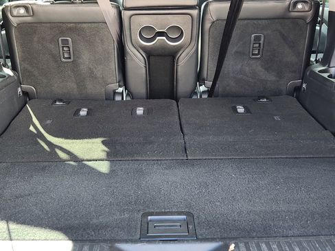 Used 2023 Honda Pilot Touring image 32