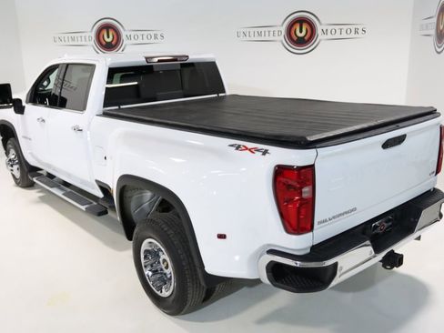 Used 2022 Chevrolet Silverado 3500 LTZ w/ LTZ Plus Package image 10