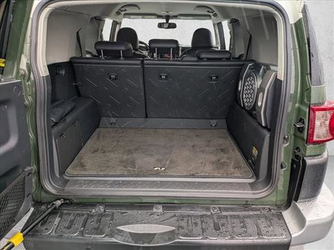 Used 2010 Toyota FJ Cruiser 4WD image 8