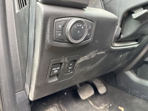 Used 2020 Ford F150 XLT w/ Equipment Group 302A Luxury image 11