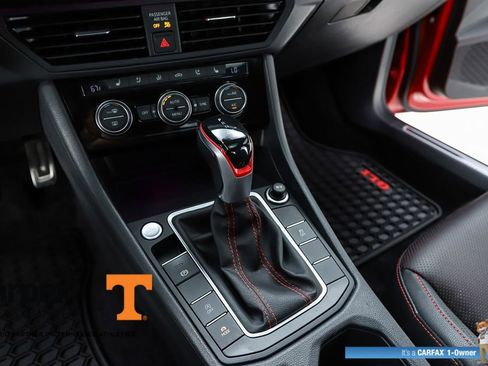 Used 2023 Volkswagen Jetta GLI Autobahn FWD image 61