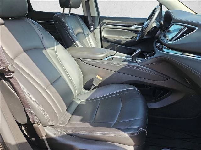 Used 2019 Buick Enclave Avenir w/ Avenir Technology Package FWD image 24