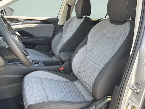 New 2026 Volkswagen Tiguan S FWD image 29