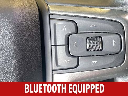 Used 2025 Chevrolet Silverado 1500 LT AWD/4WD image 13
