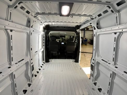 New 2026 RAM ProMaster 2500 w/ Convenience Group image 4
