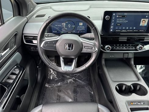 Used 2024 Honda Prologue Touring image 32