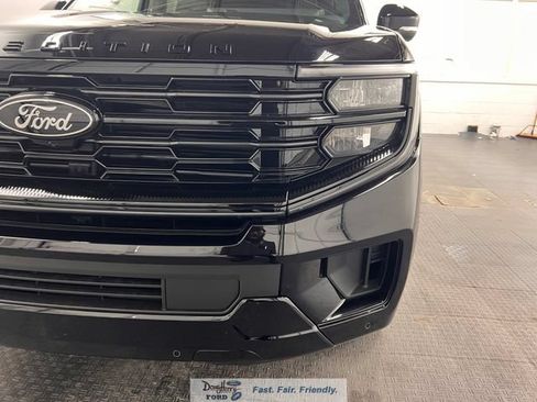 New 2026 Ford Expedition Platinum w/ Stealth Appearance Package AWD/4WD image 15