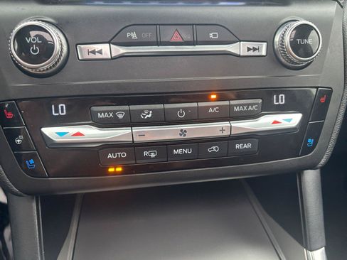 Used 2020 Ford Explorer ST w/ Premium Technology Package AWD/4WD image 18