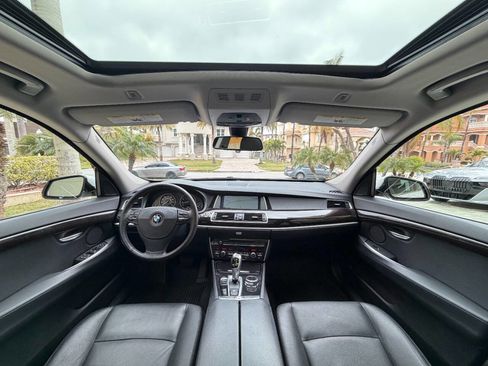 Used 2014 BMW 535i Gran Turismo xDrive w/ Premium Package image 9