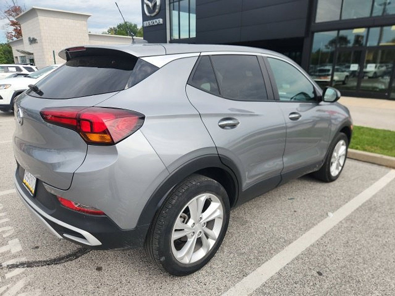 Used 2023 Buick Encore GX Preferred w/ Cold Weather Comfort Package AWD/4WD image 6