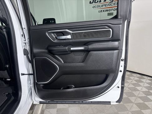 Used 2024 RAM 1500 Laramie AWD/4WD image 30