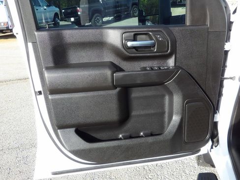 Used 2024 Chevrolet Silverado 2500 W/T w/ WT Convenience Package image 14