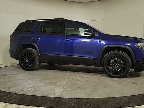 Certified 2023 GMC Acadia SLE w/ Driver Convenience Package image 8