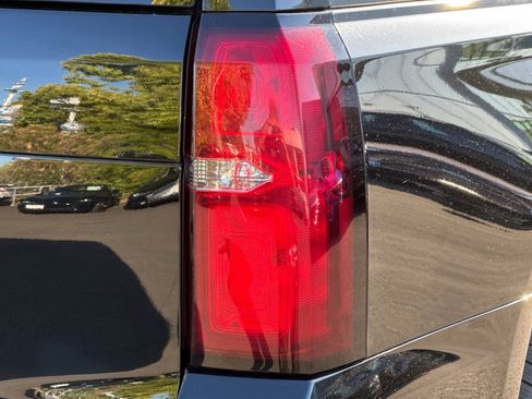 Used 2020 Chevrolet Tahoe LT AWD/4WD image 46