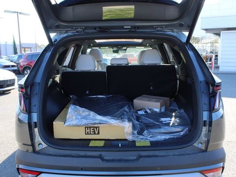 New 2026 Hyundai Tucson Limited w/ Tow & Go Package image 10