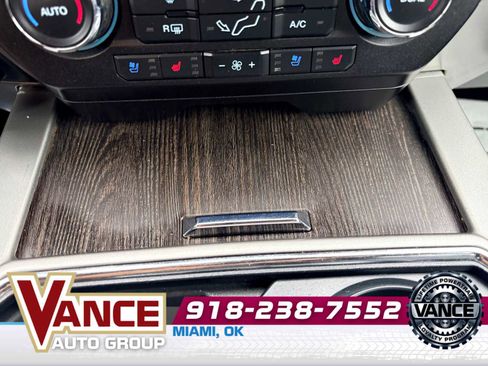 Used 2021 Ford F250 Lariat w/ Lariat Ultimate Package AWD/4WD image 24