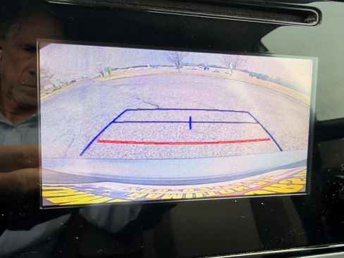 Used 2019 Toyota Corolla LE image 13