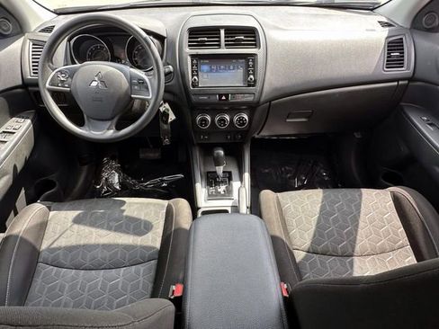 Used 2020 Mitsubishi Outlander Sport SE AWD/4WD image 14