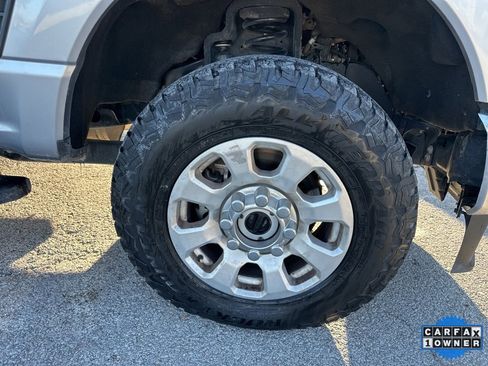 Used 2024 Ford F250 XLT image 42