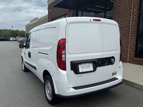 Used 2022 RAM ProMaster City Tradesman FWD image 4