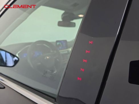 Certified 2022 Ford Escape Titanium w/ Titanium Elite Package image 11