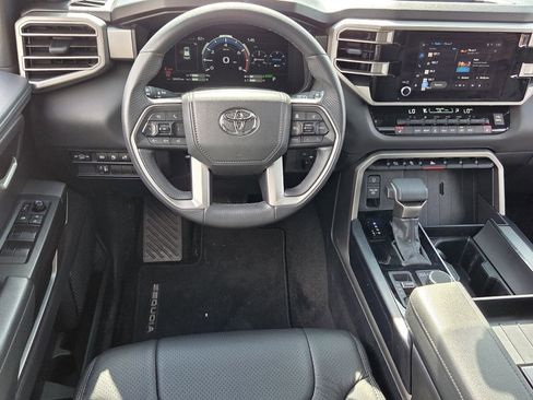 Used 2025 Toyota Sequoia SR5 image 7