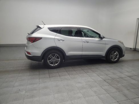 Used 2018 Hyundai Santa Fe Sport FWD image 10