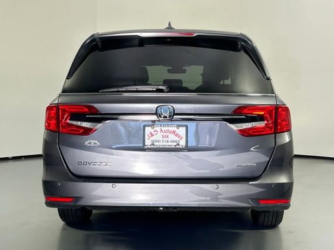 Used 2024 Honda Odyssey Touring image 6