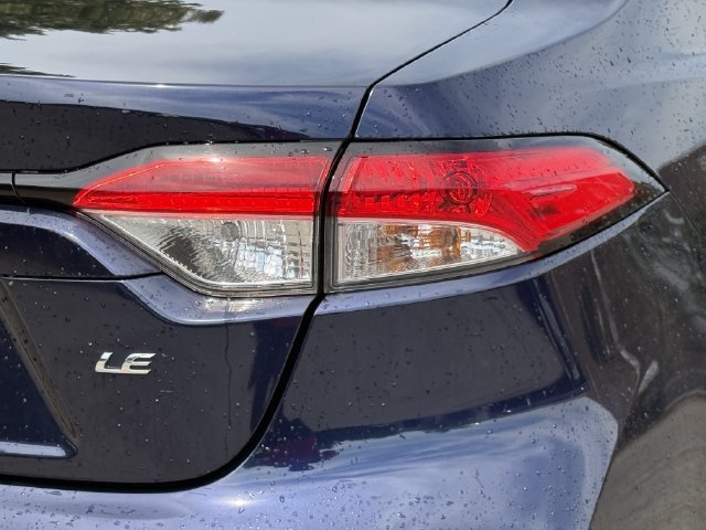 Used 2024 Toyota Corolla LE FWD image 7