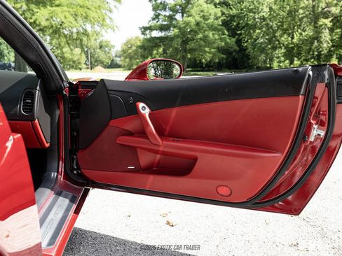 Used 2008 Chevrolet Corvette Convertible w/ Preferred Equipment Group RWD image 37