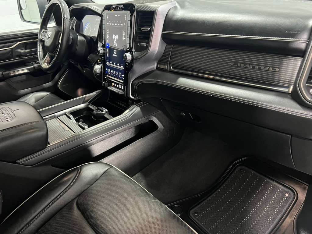 Used 2020 RAM 1500 Limited AWD/4WD image 17