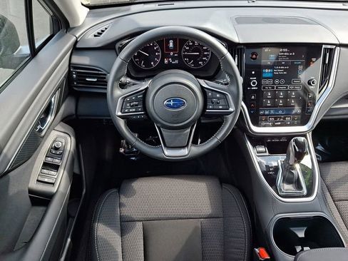 Certified 2025 Subaru Outback Premium image 11