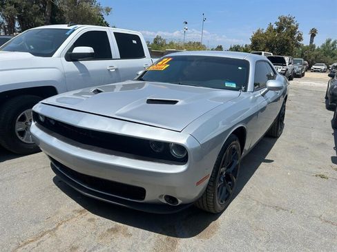 Used 2021 Dodge Challenger SXT w/ Blacktop Package RWD image 5