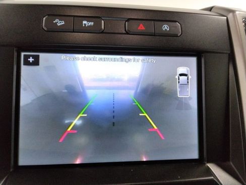 Used 2019 Ford F150 Lariat w/ Equipment Group 502A Luxury image 28