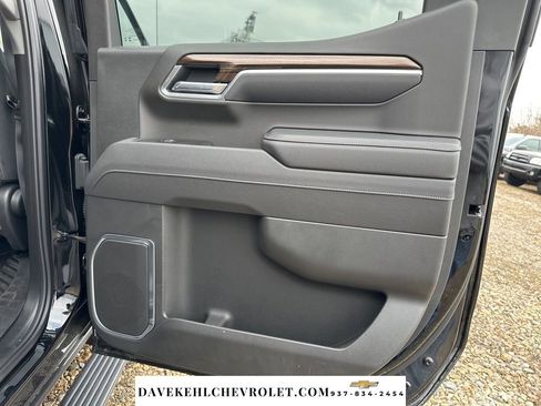 Used 2025 Chevrolet Silverado 1500 LT image 19