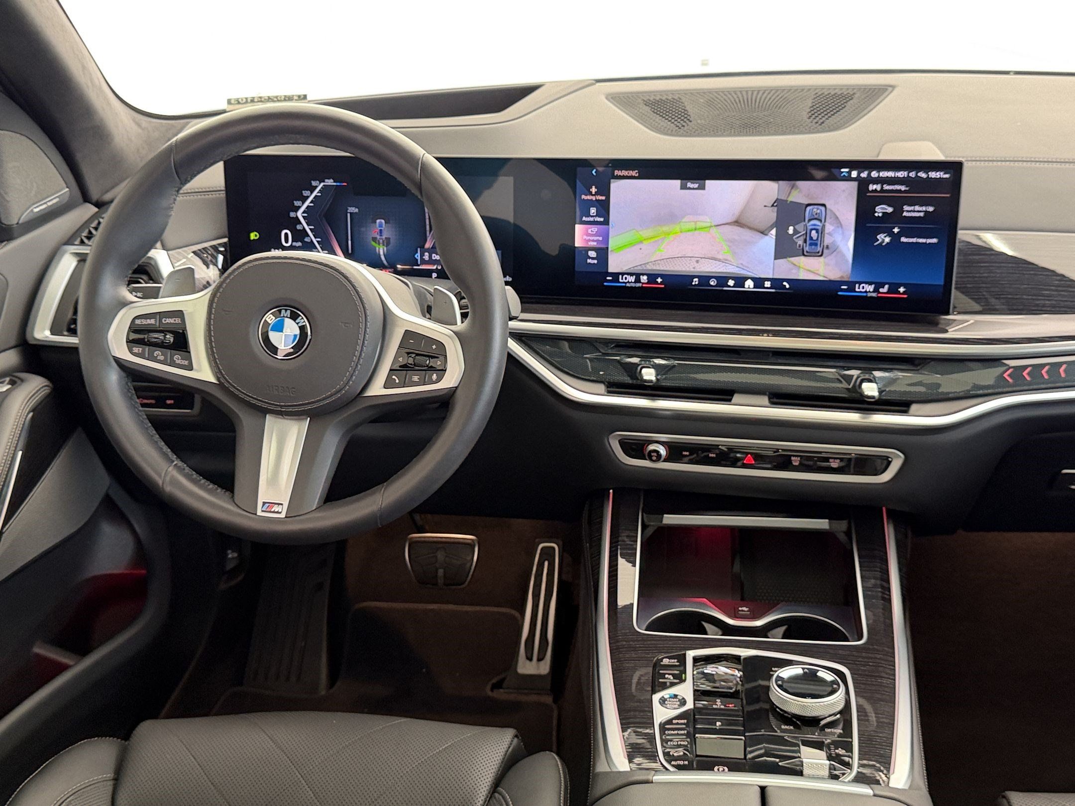Used 2025 BMW X7 xDrive40i w/ M Sport Package AWD/4WD image 29