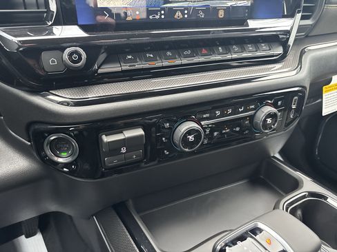 New 2026 Chevrolet Silverado 1500 ZR2 AWD/4WD image 21
