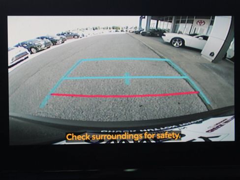Used 2026 Toyota Corolla Cross L FWD image 11