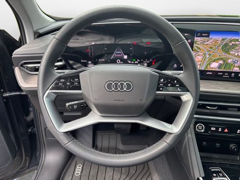Certified 2025 Audi Q5 Premium Plus AWD/4WD image 10