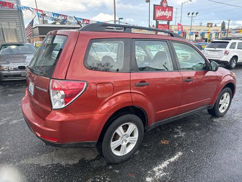 Used 2010 Subaru Forester 2.5X image 4